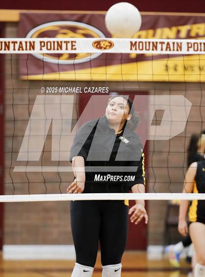Thumbnail 2 in Notre Dame Prep @ Mountain Pointe photogallery.
