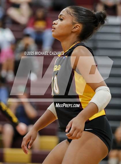 Thumbnail 3 in Notre Dame Prep @ Mountain Pointe photogallery.