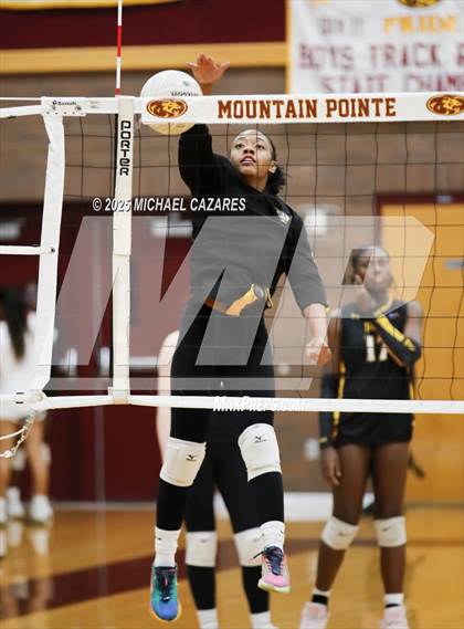 Thumbnail 1 in Notre Dame Prep @ Mountain Pointe photogallery.