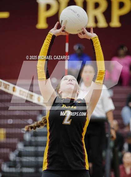 Thumbnail 1 in Notre Dame Prep @ Mountain Pointe photogallery.