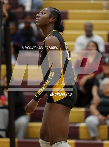 Thumbnail 1 in Notre Dame Prep @ Mountain Pointe photogallery.