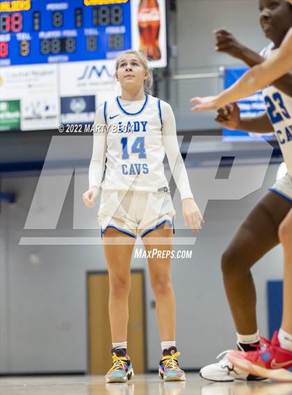 Thumbnail 2 in Capital City vs Benton (Jefferson Bank Holiday Hoops) photogallery.