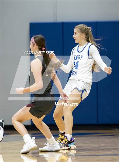 Thumbnail 1 in Capital City vs Benton (Jefferson Bank Holiday Hoops) photogallery.