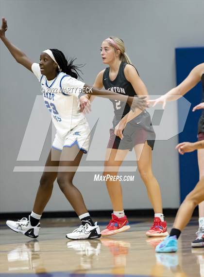 Thumbnail 1 in Capital City vs Benton (Jefferson Bank Holiday Hoops) photogallery.