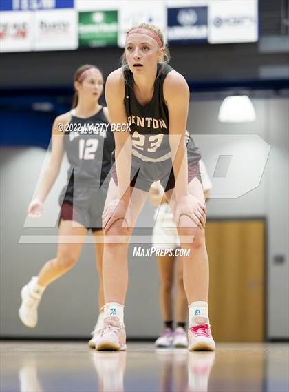 Thumbnail 2 in Capital City vs Benton (Jefferson Bank Holiday Hoops) photogallery.