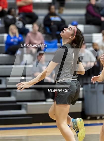 Thumbnail 1 in Capital City vs Benton (Jefferson Bank Holiday Hoops) photogallery.
