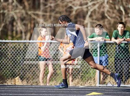 Thumbnail 1 in Mandarin Preseason Classic (300m) photogallery.