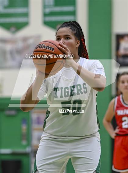 Thumbnail 3 in Wapahani @ Yorktown  photogallery.