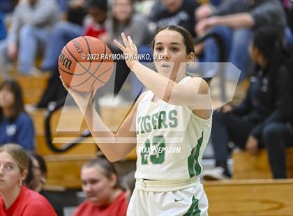 Thumbnail 1 in Wapahani @ Yorktown  photogallery.