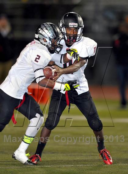 Thumbnail 1 in Etiwanda @ Los Osos photogallery.