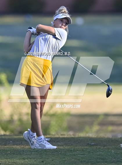 Thumbnail 2 in Muncie Central  (IHSAA Section 12)  photogallery.