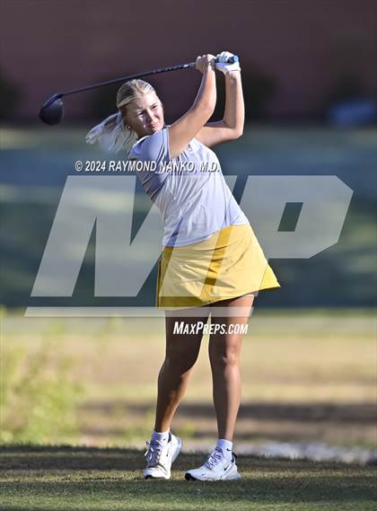 Thumbnail 2 in Muncie Central  (IHSAA Section 12)  photogallery.
