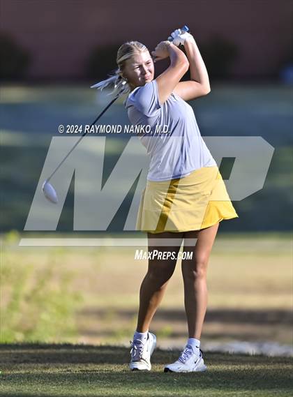 Thumbnail 3 in Muncie Central  (IHSAA Section 12)  photogallery.