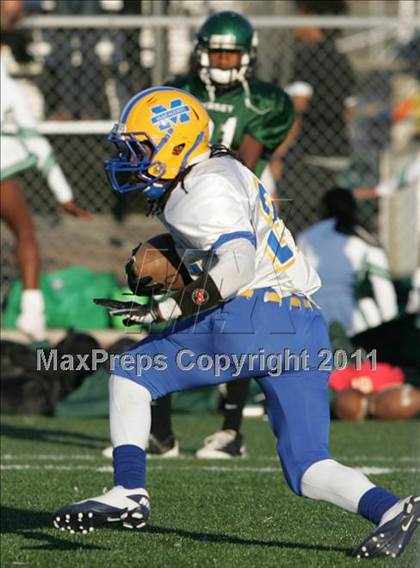 Thumbnail 1 in Mira Mesa @ Dorsey photogallery.