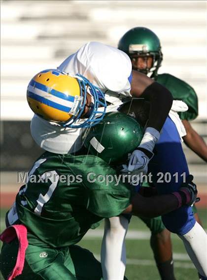 Thumbnail 2 in Mira Mesa @ Dorsey photogallery.