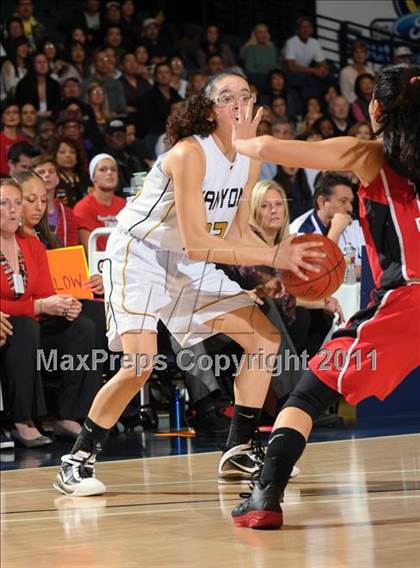 Thumbnail 3 in Harvard-Westlake vs. Canyon (CIF SS 2A Final) photogallery.
