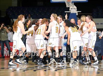 Thumbnail 1 in Harvard-Westlake vs. Canyon (CIF SS 2A Final) photogallery.