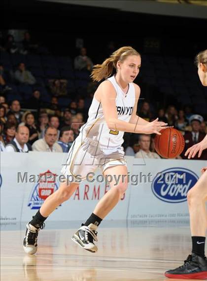 Thumbnail 1 in Harvard-Westlake vs. Canyon (CIF SS 2A Final) photogallery.