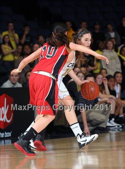 Thumbnail 2 in Harvard-Westlake vs. Canyon (CIF SS 2A Final) photogallery.