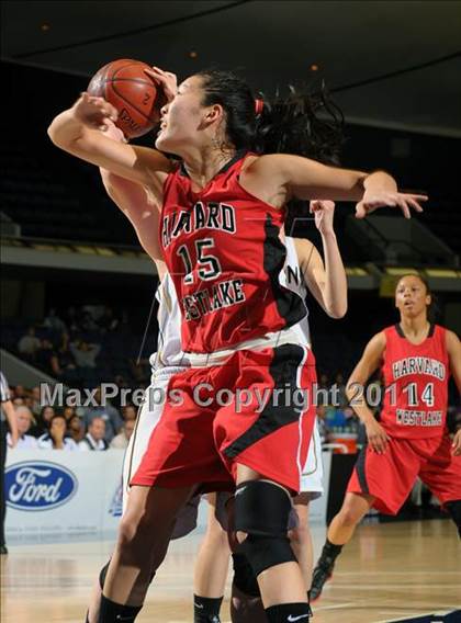 Thumbnail 3 in Harvard-Westlake vs. Canyon (CIF SS 2A Final) photogallery.