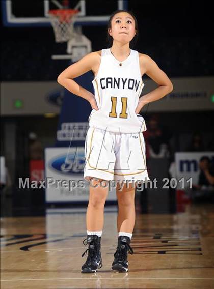 Thumbnail 3 in Harvard-Westlake vs. Canyon (CIF SS 2A Final) photogallery.