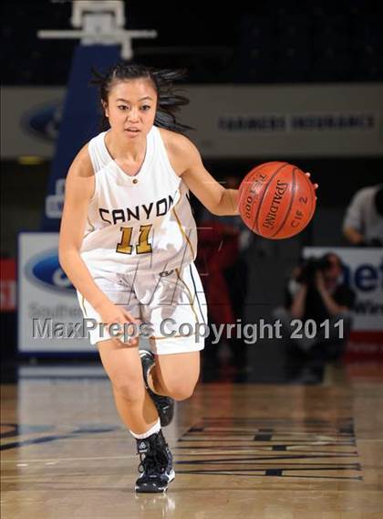 Thumbnail 1 in Harvard-Westlake vs. Canyon (CIF SS 2A Final) photogallery.