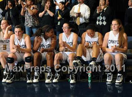Thumbnail 3 in Harvard-Westlake vs. Canyon (CIF SS 2A Final) photogallery.