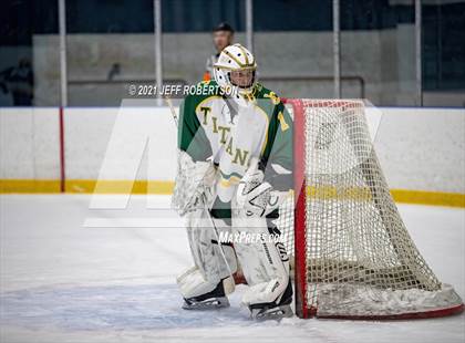 Thumbnail 1 in Hudsonville vs Lumen Christi Catholic (Jenison Invitational)  photogallery.