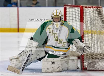Thumbnail 3 in Hudsonville vs Lumen Christi Catholic (Jenison Invitational)  photogallery.