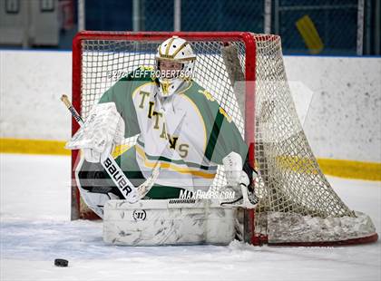 Thumbnail 2 in Hudsonville vs Lumen Christi Catholic (Jenison Invitational)  photogallery.