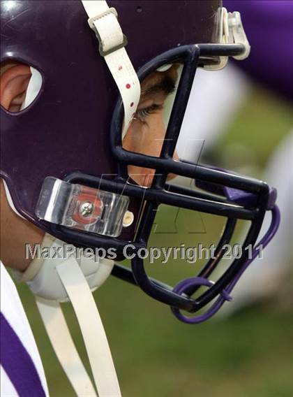 Thumbnail 3 in Collinsville @ Belleville West photogallery.