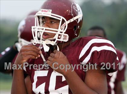 Thumbnail 1 in Collinsville @ Belleville West photogallery.