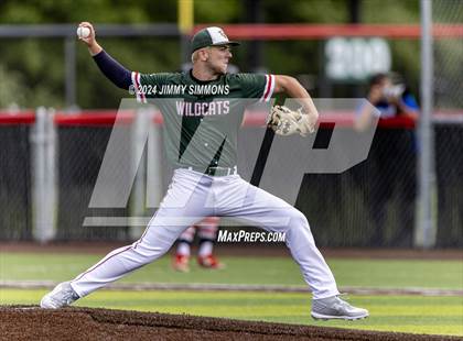 Thumbnail 1 in Highland vs Salem (Class 3A Sectional Semifinals) photogallery.