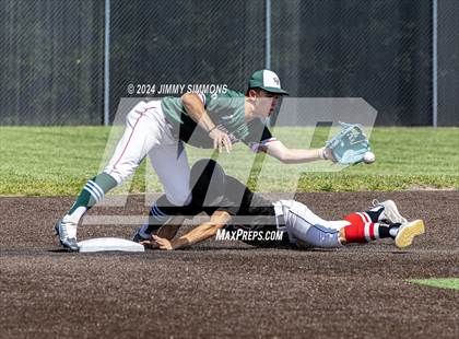 Thumbnail 1 in Highland vs Salem (Class 3A Sectional Semifinals) photogallery.