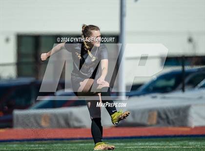 Thumbnail 1 in Arapahoe vs Mountain vista photogallery.