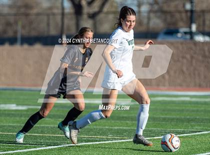 Thumbnail 1 in Arapahoe vs Mountain vista photogallery.