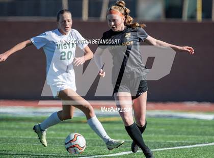 Thumbnail 2 in Arapahoe vs Mountain vista photogallery.