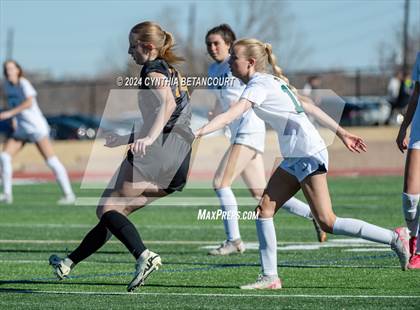 Thumbnail 3 in Arapahoe vs Mountain vista photogallery.