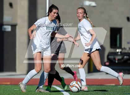 Thumbnail 1 in Arapahoe vs Mountain vista photogallery.