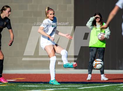 Thumbnail 2 in Arapahoe vs Mountain vista photogallery.