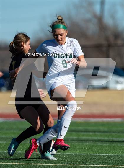Thumbnail 1 in Arapahoe vs Mountain vista photogallery.