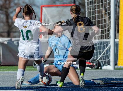Thumbnail 1 in Arapahoe vs Mountain vista photogallery.