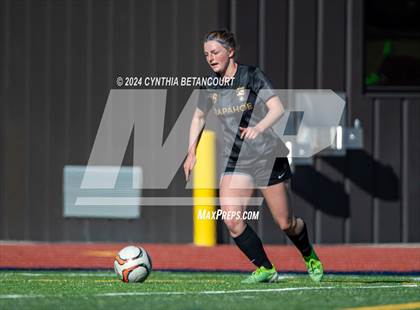 Thumbnail 2 in Arapahoe vs Mountain vista photogallery.