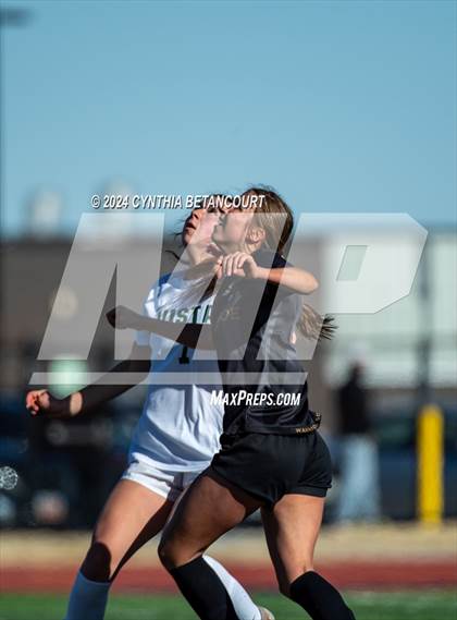 Thumbnail 3 in Arapahoe vs Mountain vista photogallery.