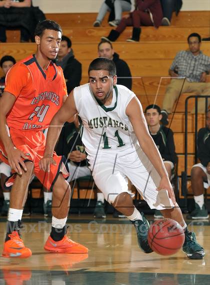 Thumbnail 3 in Cosumnes Oaks vs. Monterey Trial (Mark Macres Tournament) photogallery.