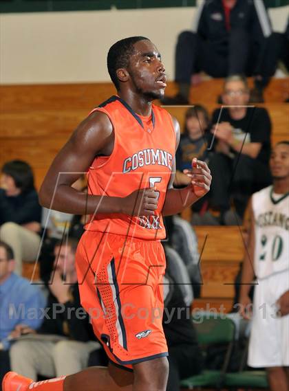 Thumbnail 2 in Cosumnes Oaks vs. Monterey Trial (Mark Macres Tournament) photogallery.