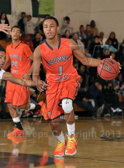 Thumbnail 1 in Cosumnes Oaks vs. Monterey Trial (Mark Macres Tournament) photogallery.