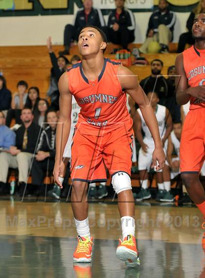 Thumbnail 2 in Cosumnes Oaks vs. Monterey Trial (Mark Macres Tournament) photogallery.