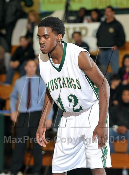 Thumbnail 3 in Cosumnes Oaks vs. Monterey Trial (Mark Macres Tournament) photogallery.