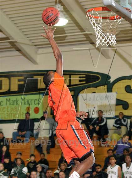 Thumbnail 2 in Cosumnes Oaks vs. Monterey Trial (Mark Macres Tournament) photogallery.